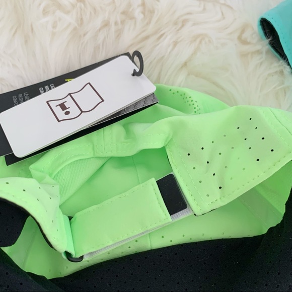 NIKE Dri Fit Hat Heritage SnapBack Legacy Cap - Picture 4 of 7